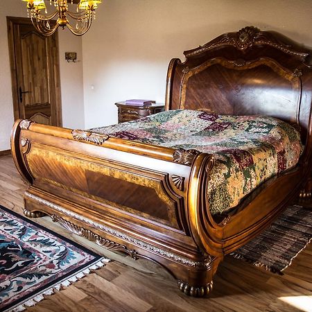 Usadba Bogach Hotel โกบริน ภายนอก รูปภาพ