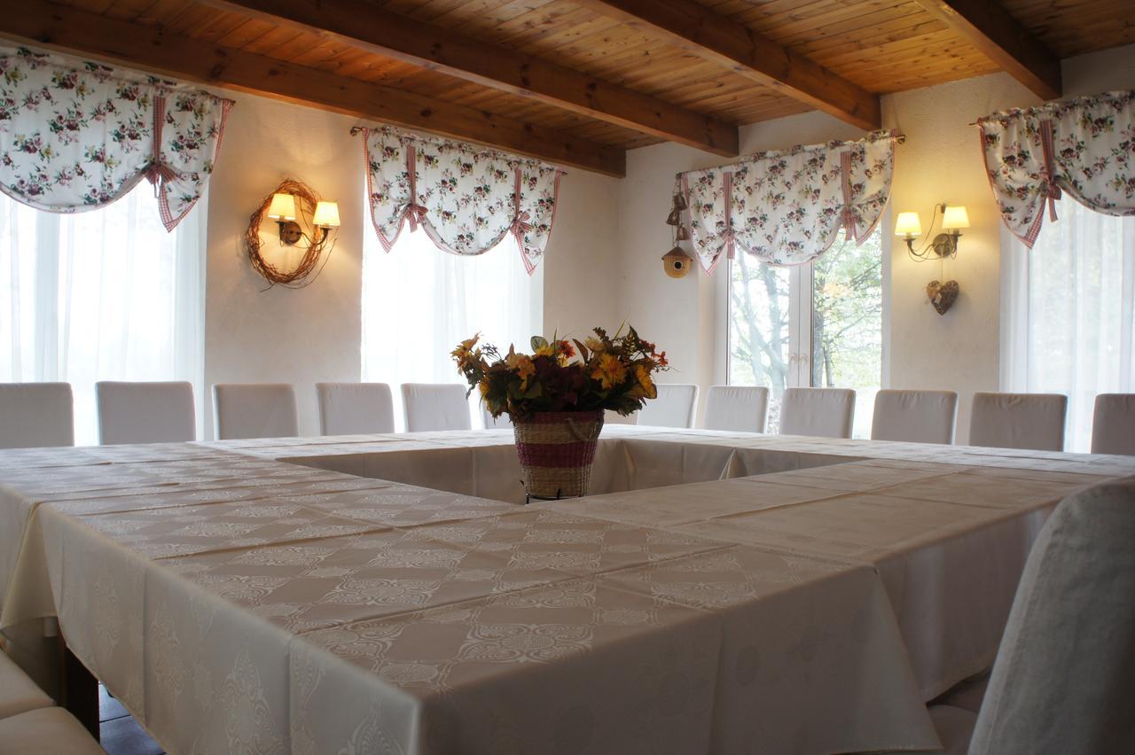 Usadba Bogach Hotel โกบริน ภายนอก รูปภาพ
